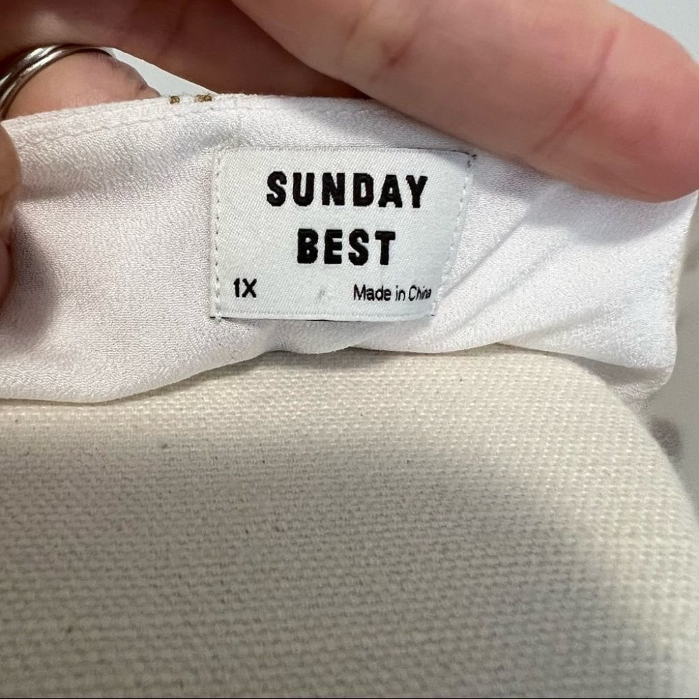 Aritzia Sunday Best New Cropped Tie Front Blouse Floral - Picture 14 of 16